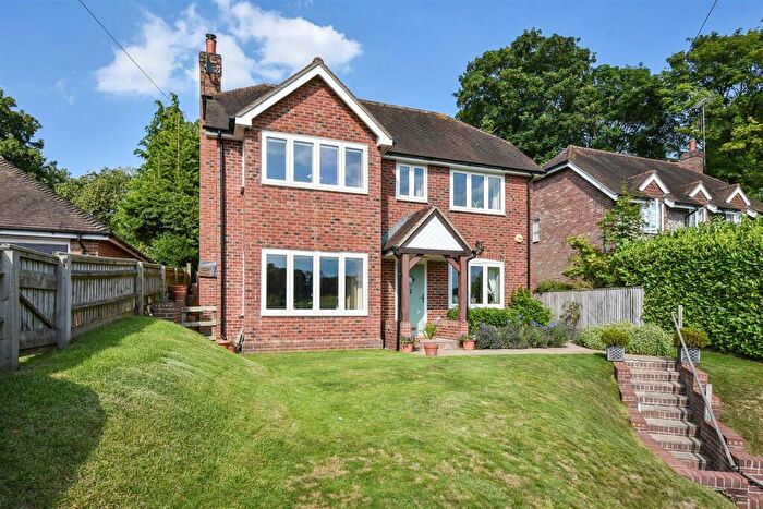 4 Bedroom Detached House For Sale In Upper Link, St. Mary Bourne, Andover, SP11