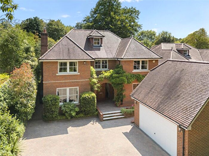 5 Bedroom Detached House For Sale In Sandy Lane, Cobham, Surrey, KT11