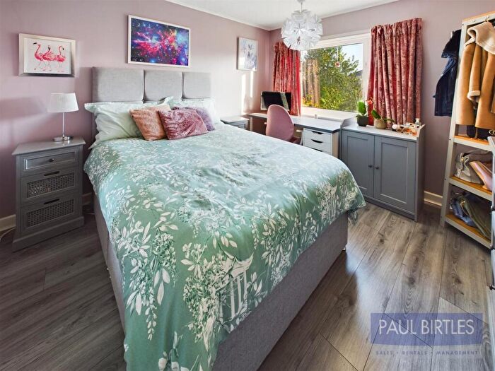 3 Bedroom Detached House For Sale In Woodsend Road South, Flixton, Trafford, M41