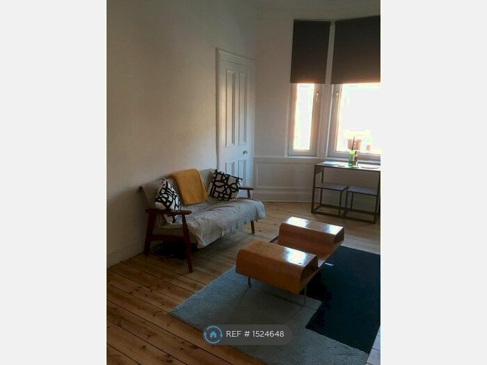 1 Bedroom Flat To Rent In Calder Street, Glasgow, G42
