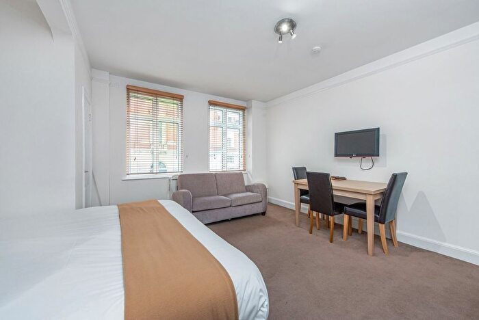 Studio To Rent In Upper Woburn Place, London, WC1H