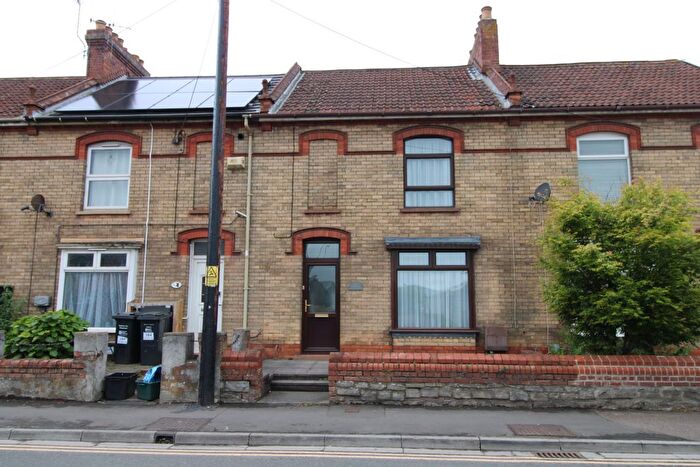 3 Bedroom Terraced House To Rent In Taunton Road, Bridgwater, TA6