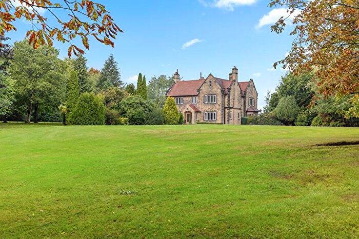 8 Bedroom Country House For Sale In Burley In Wharfedale, Ilkley, LS29