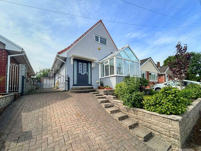 4 Bedroom Bungalow For Sale In Heol Y Grug, Morriston, Swansea, SA6