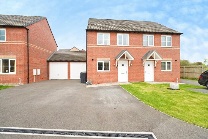 3 Bedroom Semi Detached House For Sale In South Moor Drive, Goldthorpe, Rotherham, S63