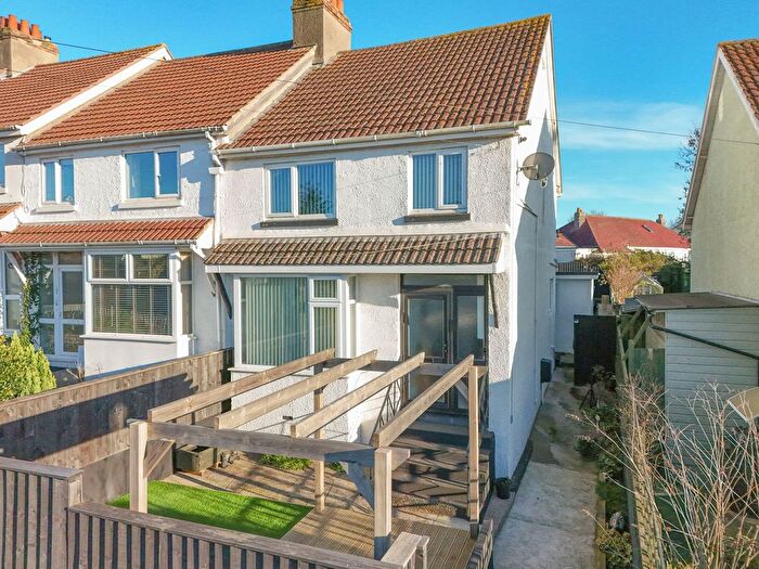 4 Bedroom End Terrace House For Sale In Barton Hill Road, Torquay, TQ2
