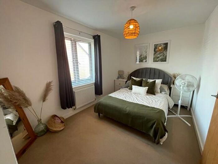2 Bedroom House To Rent In Mercator Close, Southampton, SO16