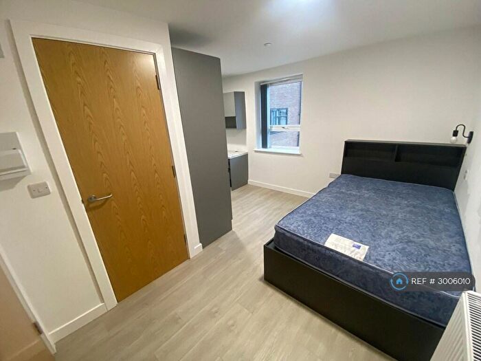 Studio To Rent In Humphrey Road, Manchester, M16