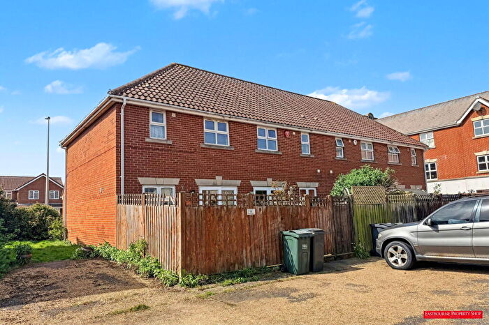 3 Bedroom Terraced House For Sale In Salvador Close, Eastbourne, BN23