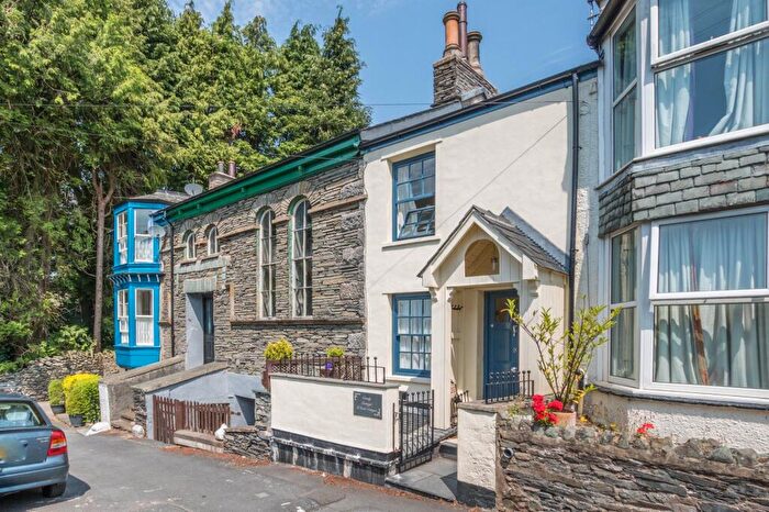 3 Bedroom Cottage To Rent In Candy Cottage, North Cottages, Bowness-on-Windermere, LA23