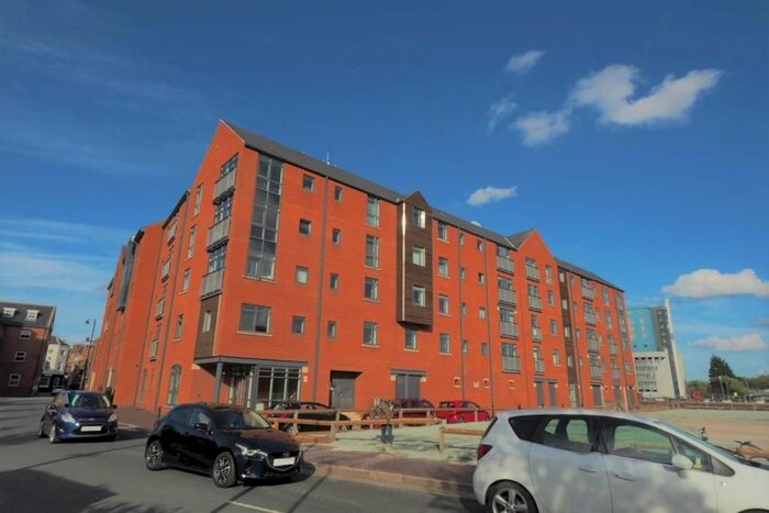 2 Bedroom Flat To Rent In Trinity Wharf, Hull, HU1