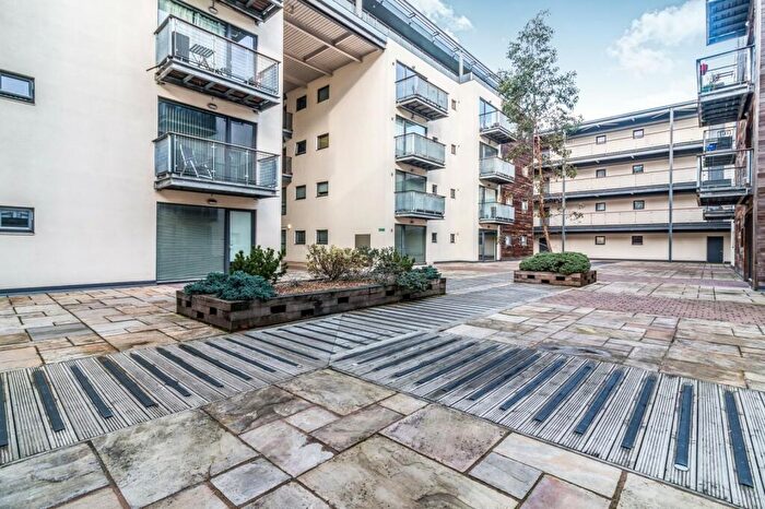 1 Bedroom Apartment To Rent In Isaac Way, Manchester, M4