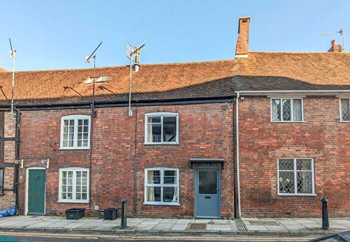 2 Bedroom Terraced House To Rent In Guilder Lane, Salisbury, SP1