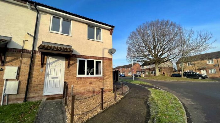 2 Bedroom End Of Terrace House For Sale In Crib Close, Chard, TA20