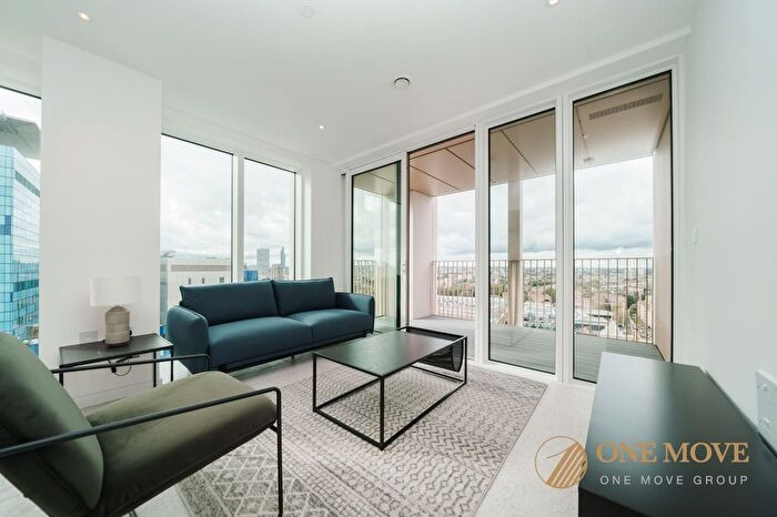 2 Bedroom Flat To Rent In Cendal Crescent, Bouchon Point, E1