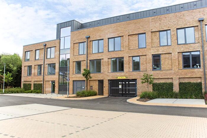 1 Bedroom Apartment To Rent In Riber View, Matlock, DE4