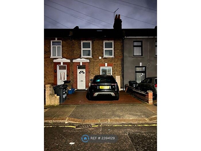 4 Bedroom Terraced House To Rent In Chester Road, Ilford, IG3