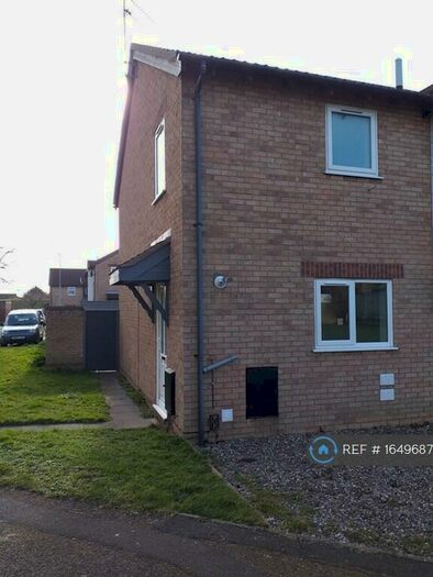 2 Bedroom End Of Terrace House To Rent In Constable Drive, Bradwell, Great Yarmouth, NR31