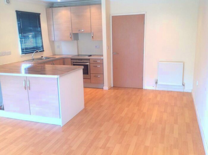 1 Bedroom Flat To Rent In Elm Court, Elm Road, Slade Green, DA8