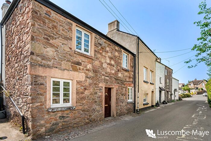 2 Bedroom Cottage For Sale In Church Street, Ermington, PL21