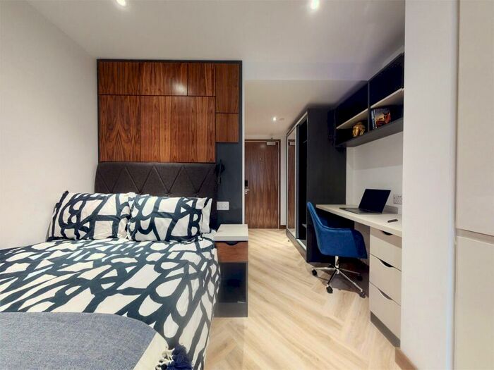 Studio To Rent In John Dalton Street, Manchester, Greater Manchester, M2