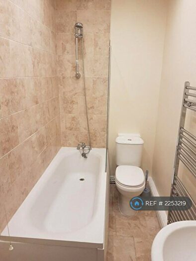 1 Bedroom Flat To Rent In Bennett Road, Leeds, LS6