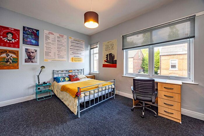1 Bedroom Semi-Detached House To Rent In Highfield Road, Nottingham, NG7