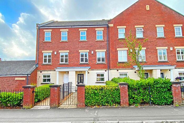 3 Bedroom Property For Sale In Hutton Gate, Harrogate, HG2