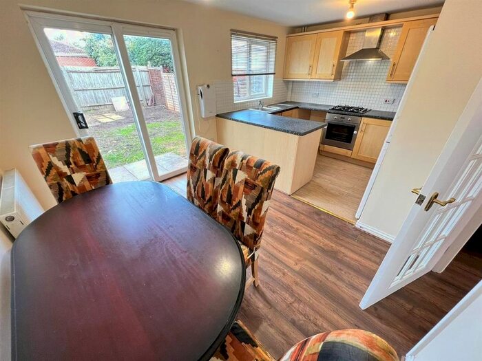 3 Bedroom Semi Detached House To Rent In Shepherds Lane, Thamesmead, London, SE28