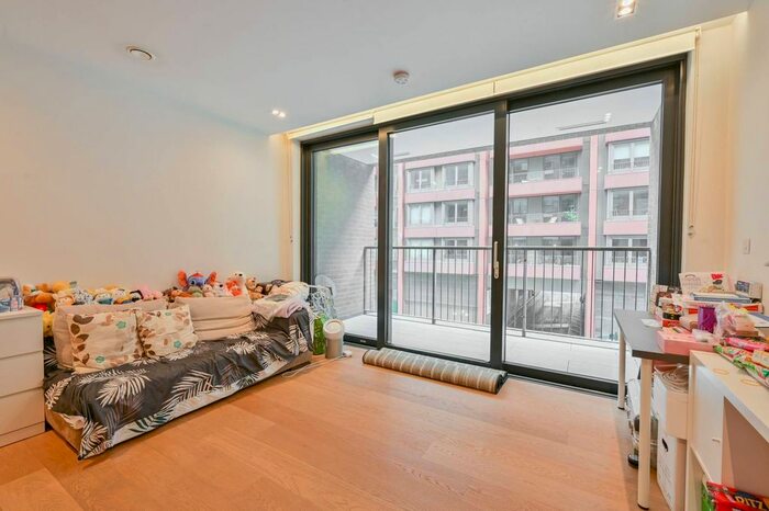 1 Bedroom Flat To Rent In Handyside Street, King's Cross, London, N1C
