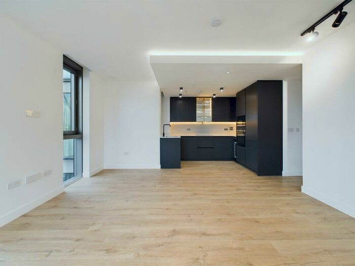 2 Bedroom Flat To Rent In Bollinder Place, Angel, &# Bedrooms Flat, EC1V