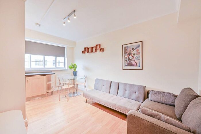 1 Bedroom Flat To Rent In Sloane Avenue, Chelsea, London, SW3