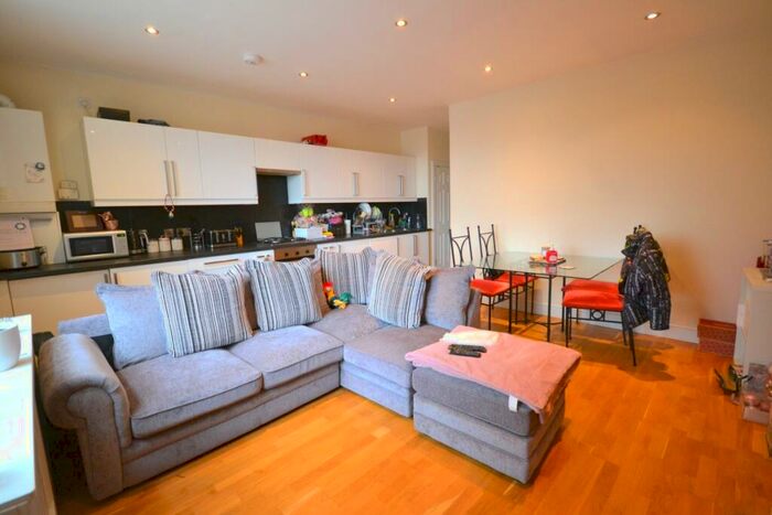 1 Bedroom Flat To Rent In College Street, Northampton, NN1