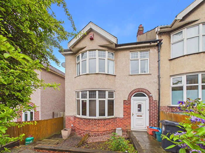 3 Bedroom End Of Terrace House For Sale In Talbot Road, Bristol, BS4