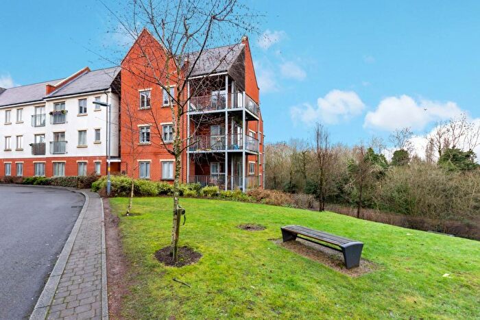 2 Bedroom Apartment For Sale In Shorters Avenue, Birmingham, B14