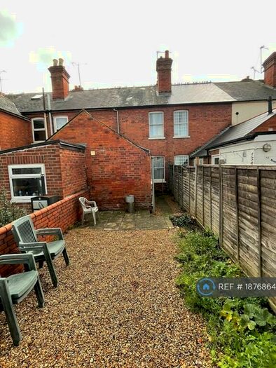 2 Bedroom Terraced House To Rent In Coventry Road, Reading, RG1