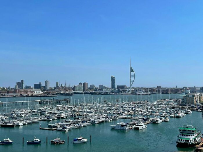 2 Bedroom Flat For Sale In Rope Quays, Gosport, PO12