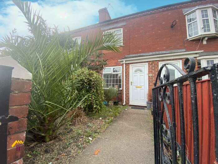 Houses for sale & to rent in DN8 4QD, Kents Gardens, Stainforth And