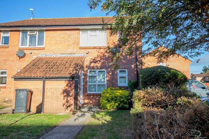 1 Bedroom Maisonette To Rent In St Peters Close, Cheltenham, GL51