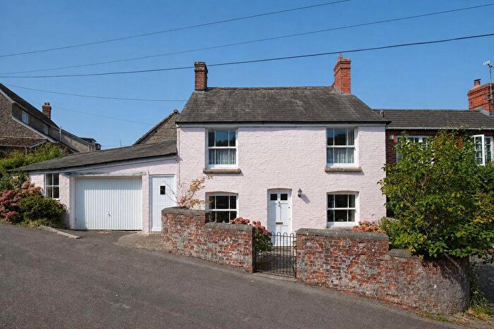 2 Bedroom Cottage For Sale In Well Lane, Shaftesbury, SP7