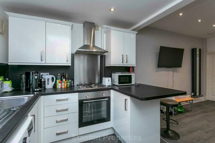 4 Bedroom Terraced House To Rent In &#; Pppw, Banff Road, Rusholme, M14