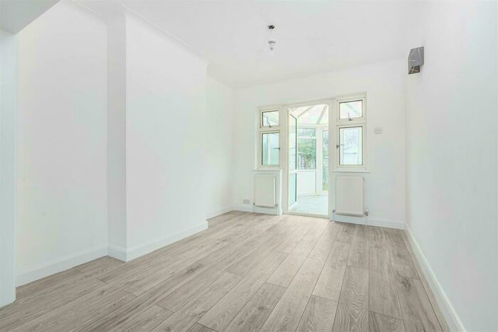 4 Bedroom Terraced House To Rent In Brockley Rise, London, SE23