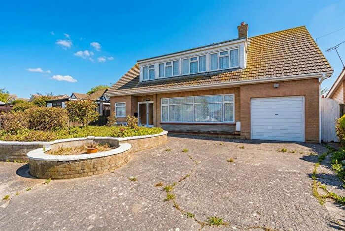 3 Bedroom Detached House For Sale In Ford Close, Herne Bay, CT6