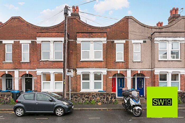 1 Bedroom Flat For Sale In Abbey Road, London, SW19