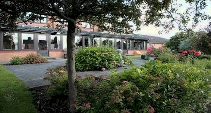 1 Bedroom Flat To Rent In St Helens Court, Barnsley, S74