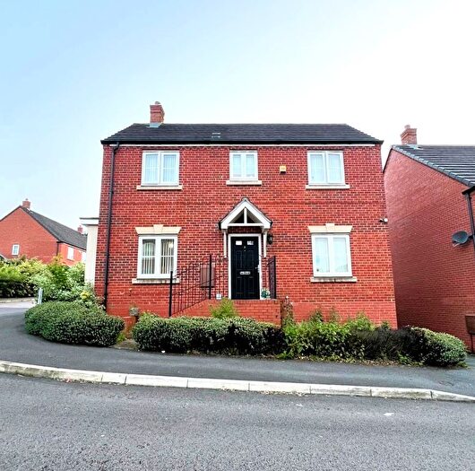 4 Bedroom Detached House To Rent In Brindley Avenue, Birmingham, B16