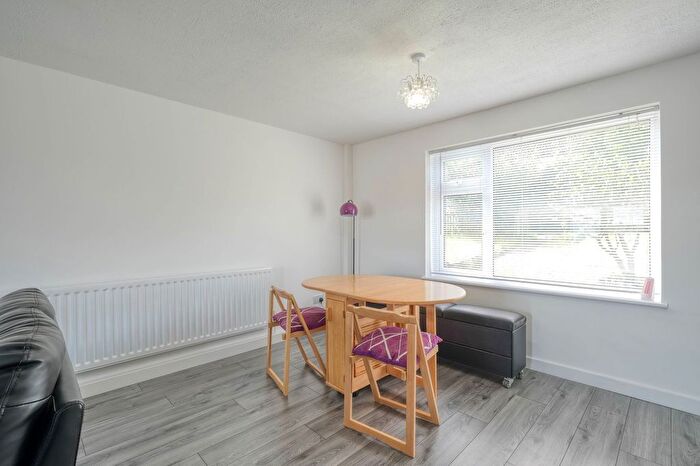 3 Bedroom Terraced House For Sale In Foxwalks Avenue, Rock Hill, Bromsgrove, B61