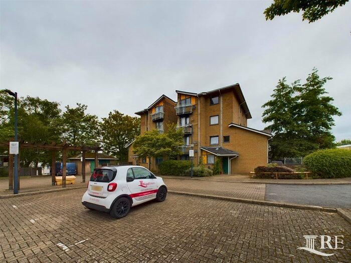 1 Bedroom Flat To Rent In Bourne House, Forbes Close, London, NW2