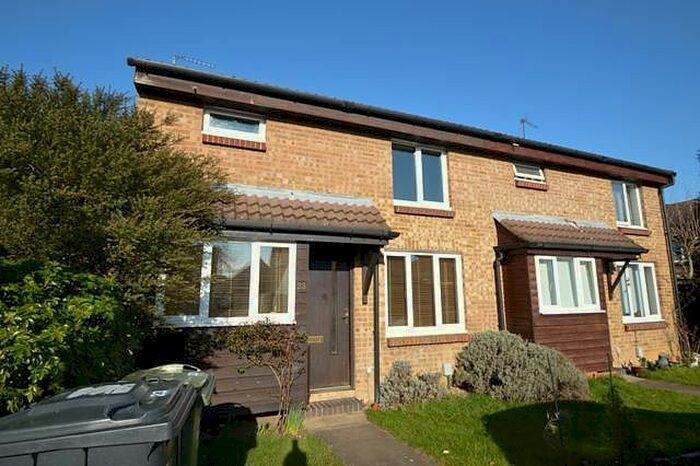 1 Bedroom Property To Rent In Hodgson Gardens, Burpham, Guildford, GU4