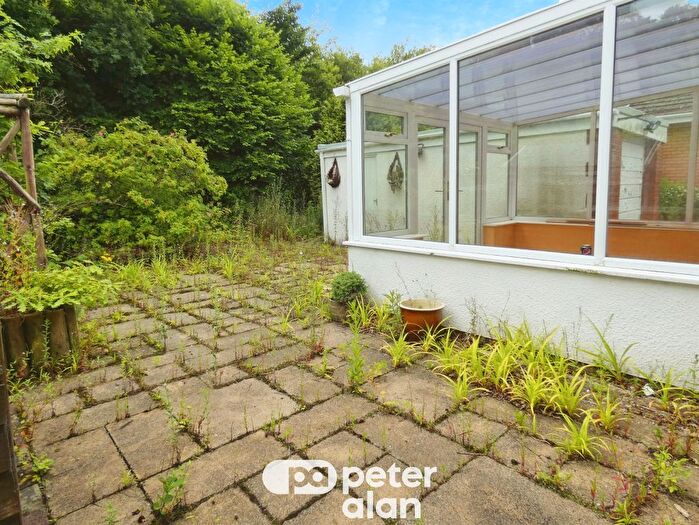 2 Bedroom Detached Bungalow For Sale In Brynffynon Close, Aberdare, CF44
